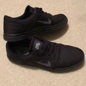 Nike SB Portmore Black Size 10.5
